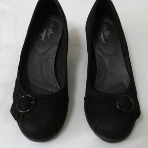 DEXFLEX COMFORT Black Wedge Heel Flats Size 7W